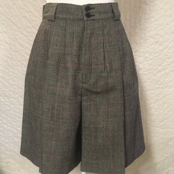 Plaid Wool Shorts by Giorgio Sant' Angelo - Picture 2 of 8